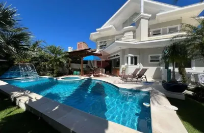 Casa com 5 quartos à venda na rua das tibiras, 93, jurerê internacional, florianópolis por r$ 7.200.000