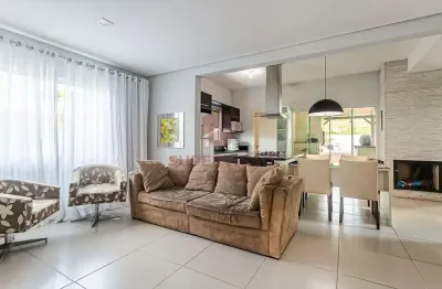 Casa com 3 quartos à venda na rua do copo de leite, 685, cidade universitária pedra branca, palhoça por r$ 1.490.000