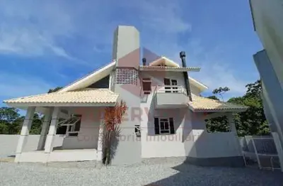 Casa com 3 quartos à venda na rua dos curiós, 304, pedra branca, palhoça por r$ 1.900.000