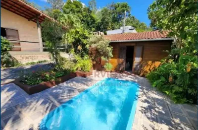 Casa com 3 quartos à venda na rua florisbelo silva, 149, sambaqui, florianópolis por r$ 2.500.000