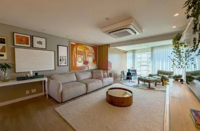 Apartamento com 3  à venda, 142 m² por r$ 3.600.000 - centro - florianópolis/sc - um dos melhores locais do centro de florianópolis.