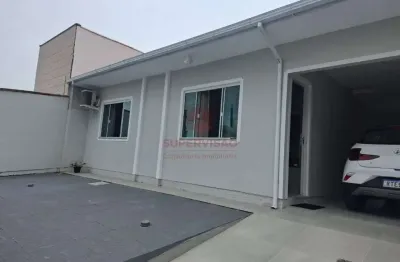 Casa com 2 quartos à venda na rua kiliano hames, 3811, potecas, são josé por r$ 689.000