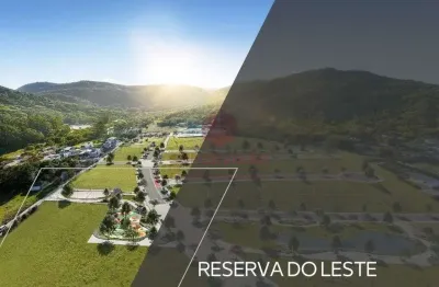 Terreno à venda na Rodovia Doutor Antônio Luiz Moura Gonzaga, 1488, Rio Tavares, Florianópolis por R$ 1.346.915