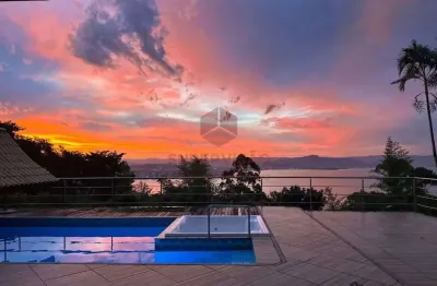 Casa com 4 quartos à venda na rua margot ganzo araújo, 113, centro, florianópolis por r$ 3.200.000