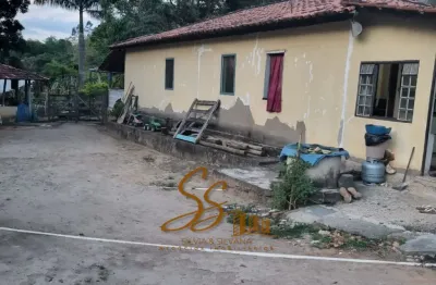 Lindo sítio em azurita, mateus leme – região da cachoeira