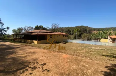 Chácara / sítio com 3 quartos à venda na Zona Rural, Mateus Leme 