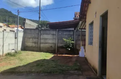Casa com 2 quartos à venda no Central, Mateus Leme 