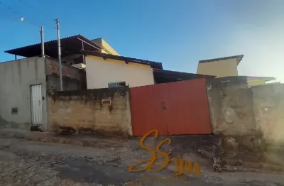 Casa com 2 quartos à venda no Centro, Mateus Leme 