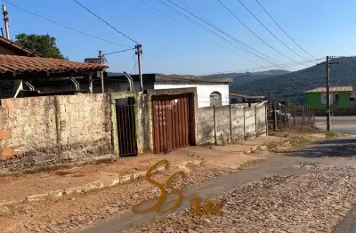 Casa simples  à venda  bairro nossa senhora do rosário – mateus leme/mg