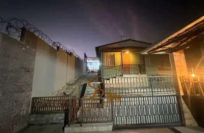 Casa com escritório independente e área gourmet completa – bairro central | mateus leme/mg