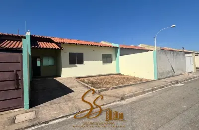 Sua oportunidade de ter a casa própria! casa aconchegante no bairro vila suzana, em mateus leme/mg.  51,10 m²