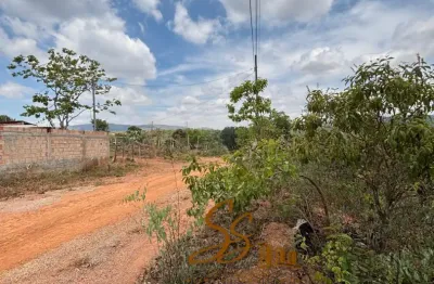 Cód 428 chácara no ville saint louis – mateus leme/mg  excelente oportunidade para você que busca um refúgio tranquilo, com ótima localização e documentação em dia!   área total: 1.000m²