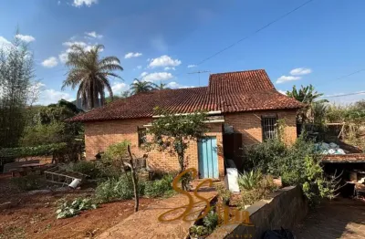 Excelente área localizada no coração de mateus leme/mg, com 7.277m² de terreno em ponto estratégico da cidade — ideal para empreendimentos residenciais, comerciais ou mistos.