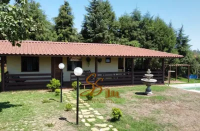 Linda chácara dos sonhos em serra azul – mateus leme/mg!  1.200 m²  povoado de jardim – localização privilegiada, divisa com área de preservação ambiental!  casa super aconchegante: