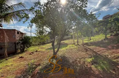 Lote à venda no bairro santa cruz – mateus leme/mg excelente lote com 384 m², sendo 12 metros de frente, em localização privilegiada no bairro santa cruz. topografia muito boa