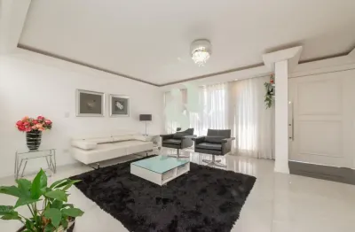 Casa à venda no água verde - espaços integrados, amplos, quintal, 4 vagas