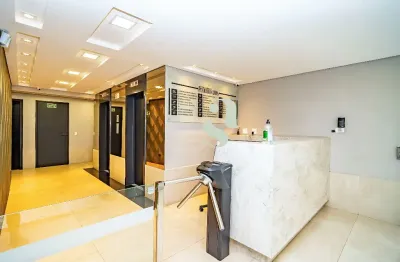 Venda no batel - sala com banheiro e garagem exclusiva e coberta