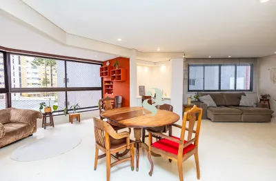 Apartamento à venda no cabral – 111 m² | 3 quartos (1 suíte) | 1 vaga