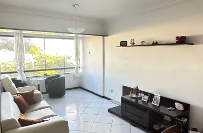 Apartamento 3/4, banheiro social, ventilado, nascente!!!
