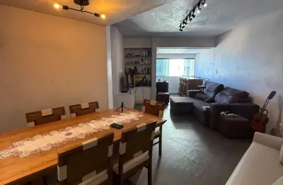 Apartamento com 2 quartos à venda na Rua Carmem Miranda, 321, Pituba, Salvador