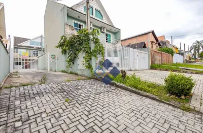 Sobrado com 4 dormitórios à venda, 190 m² por R$ 699.000,00 - Atuba - Curitiba/PR