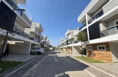 Casa em condomínio fechado com 3 quartos à venda na mjor inacio gomes da costa, 570, uberaba, curitiba por r$ 899.000