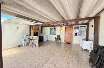 Casa com 2 quartos à venda na anibal da silva, 1023, afonso pena, são josé dos pinhais por r$ 399.000