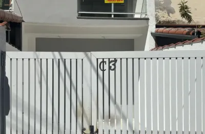 Casa com 2 quartos à venda na Rua Eurico Sales, 73, Porto Novo, São Gonçalo