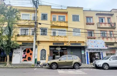 Apartamento com 2 quartos  para alugar, 80.00 m2 por r$2100.00  - sao francisco - curitiba/pr