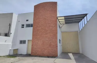 Galpão para alugar, 650.00 m2 por r$14500.00  - hauer - curitiba/pr