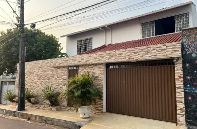 Vendo ótima casa em nossa senhora das graças, conjunto manauense