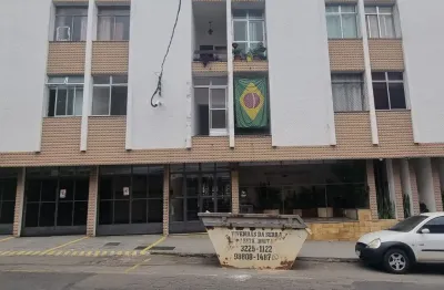 Excelente apartamento de 2 quartos com garagem na olegário maciel perto do supermercado pais e fihos