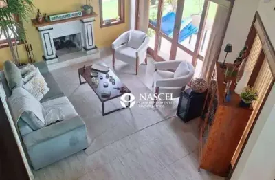 VENDA - Sobrado de Alto Padrão no Condomínio Res. Santa Helena. Localização Privilegiada na Zona Sul.