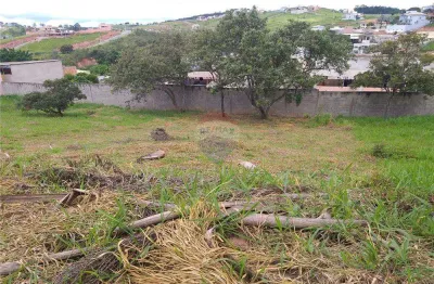Terreno á venda no condominio granja das hortencias !