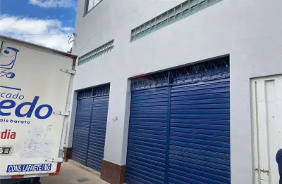 Galpão de 250 metros para locação no bairro jardim américa!
