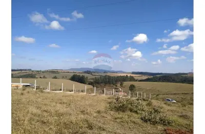 Terreno á venda  no bairro amaro ribeiro em conselheiro lafaiete mg !
