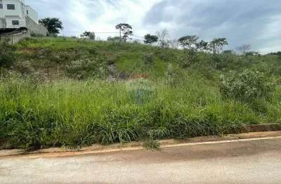 Terreno à venda no São Lucas, Conselheiro Lafaiete 