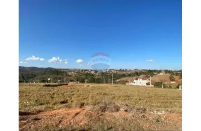 Terreno à venda no Sagrada Família, Conselheiro Lafaiete 