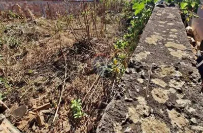 Terreno à venda no Albinópolis, Conselheiro Lafaiete 