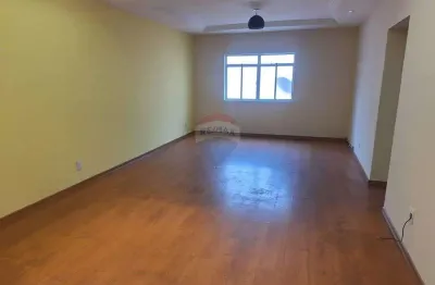 Apartamento com 3 quartos para alugar no Campo Alegre, Conselheiro Lafaiete 