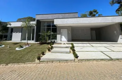 Casa com 4 dormitórios à venda, 400 m² por r$ 2.750.000,00 - quebra frascos - teresópolis/rj