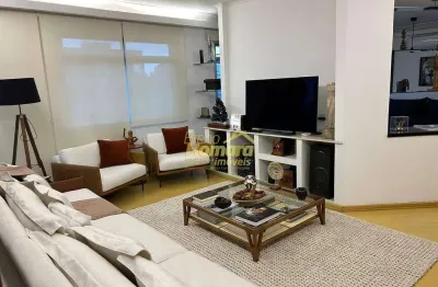 Apartamento à venda, 3 dormitórios com 230 m² e 2 vagas de garagem, no bairro de  higienópolis em s