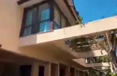 Casa com 3 quartos à venda na rua rua miguel couto, 293, menino deus, porto alegre, 243 m2 por r$ 920.000