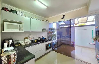 Casa em condomínio fechado com 2 quartos à venda na Rua Agenor Mendes Ouriques, 342, Serraria, Porto Alegre por R$ 287.000