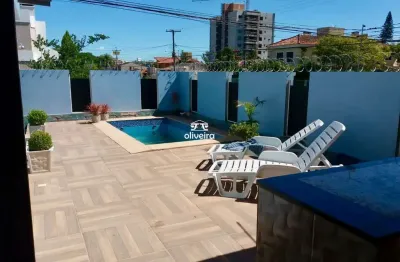 Casa com 3 quartos à venda no Centro, Pelotas 