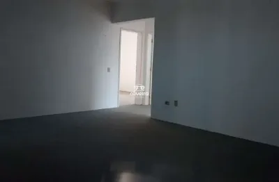 Apartamento com 2 quartos para alugar no Centro, Pelotas 