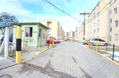 Apartamento com 2 quartos para alugar no São Gonçalo, Pelotas 