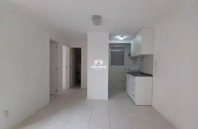 Apartamento com 2 quartos para alugar no Três Vendas, Pelotas 