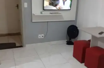 Kitnet / stúdio à venda em guilhermina, praia grande  por r$ 215.000