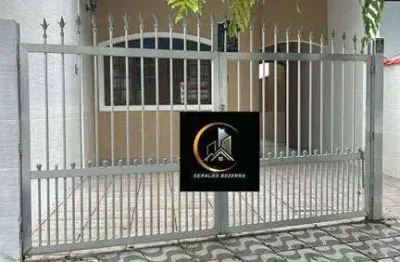 Casa à venda no Balneário Maracanã, Praia Grande 